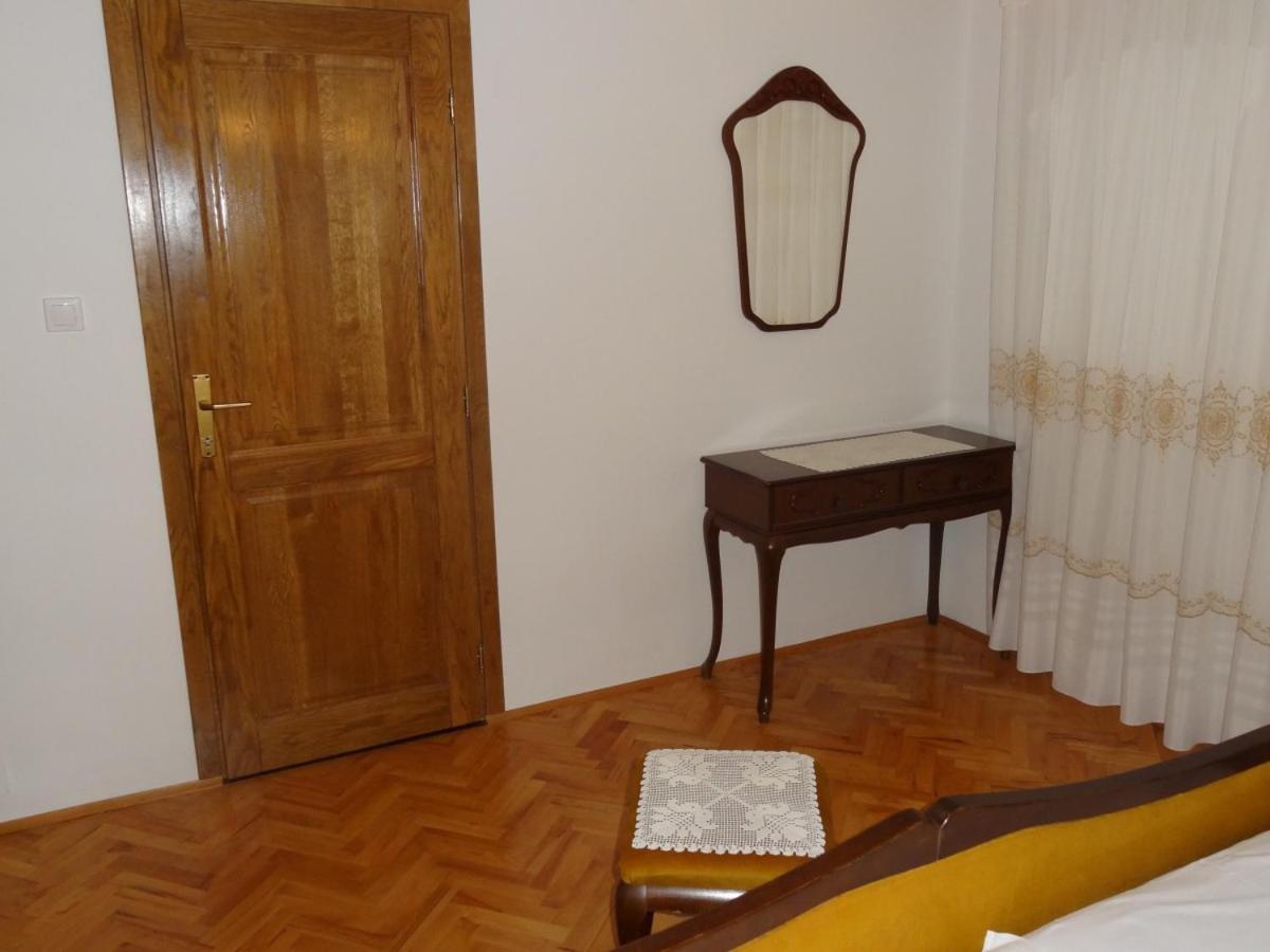 Marijanka Apartment สเวติยูไร ภายนอก รูปภาพ